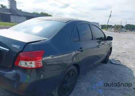 2010 Toyota Yaris из США, поврежденный, VIN JTDBT4K35A1365445